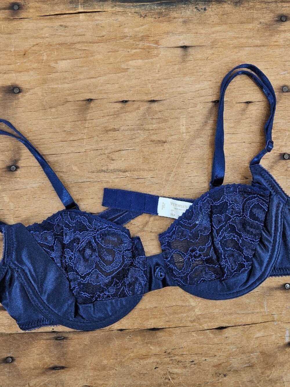 VTG Victoria's Secret Navy Blue Floral Lace Demi Bra Womens 36A NWOT Underwire